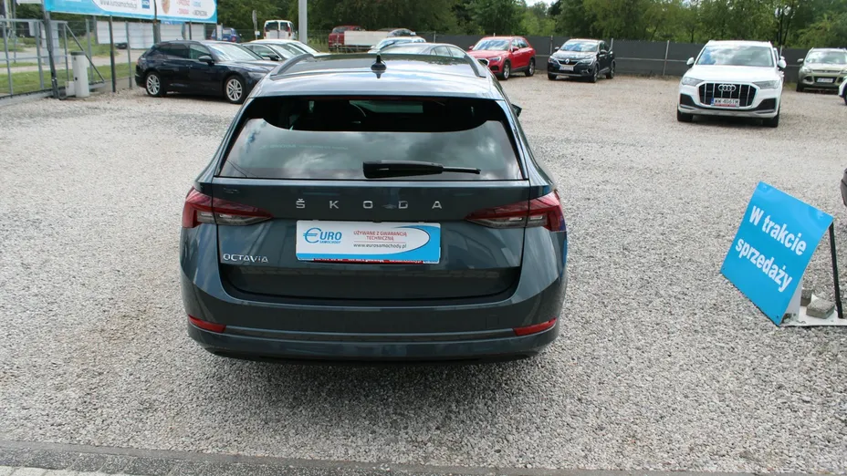 SKODA Octavia -