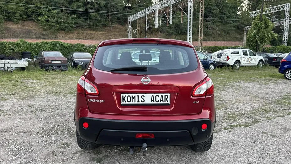 NISSAN Qashqai -