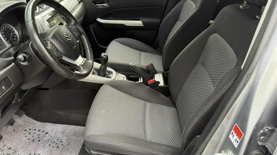 SUZUKI Vitara -