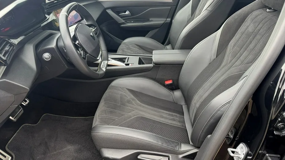 PEUGEOT 308 -