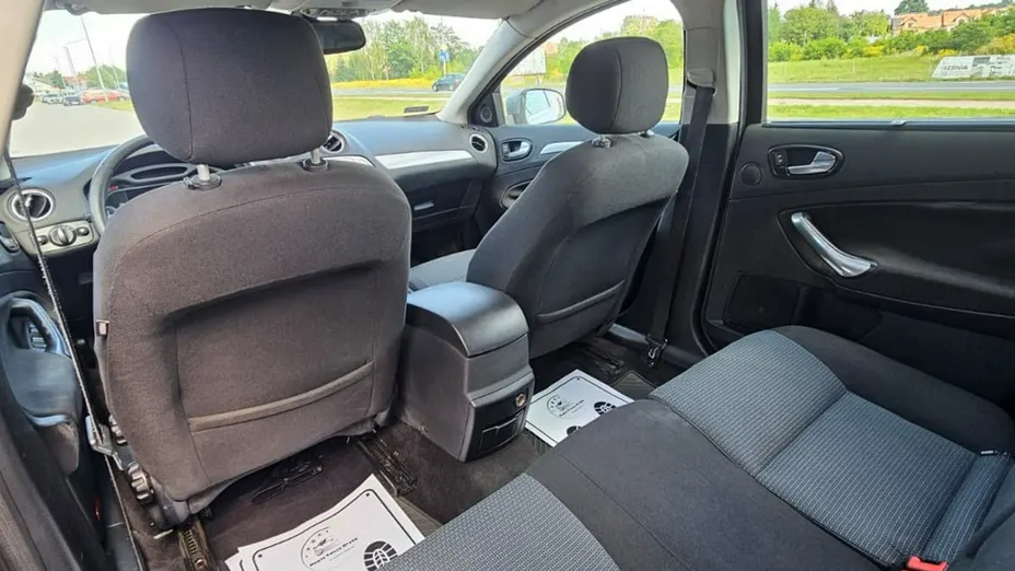 FORD Mondeo -