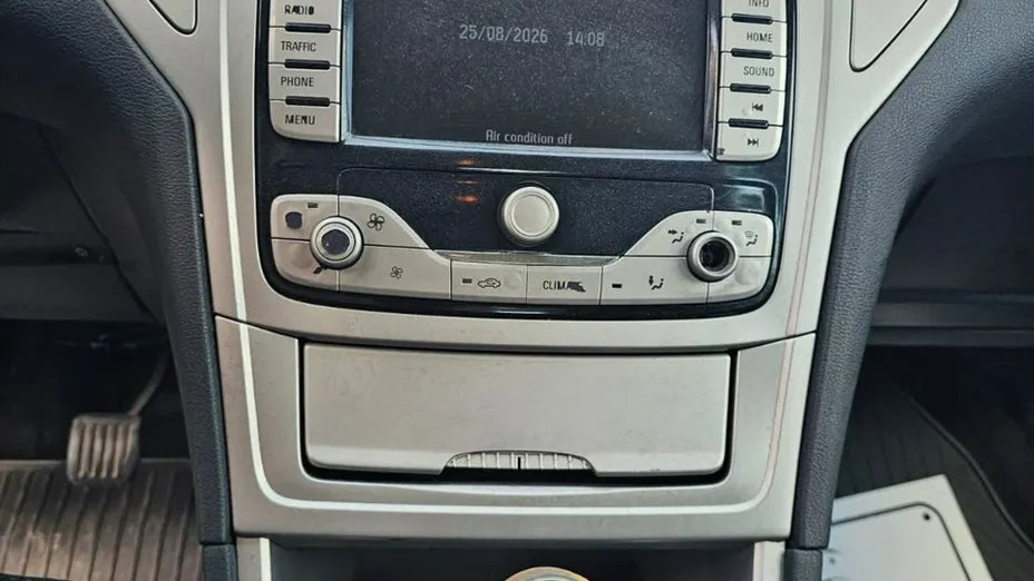FORD Mondeo -
