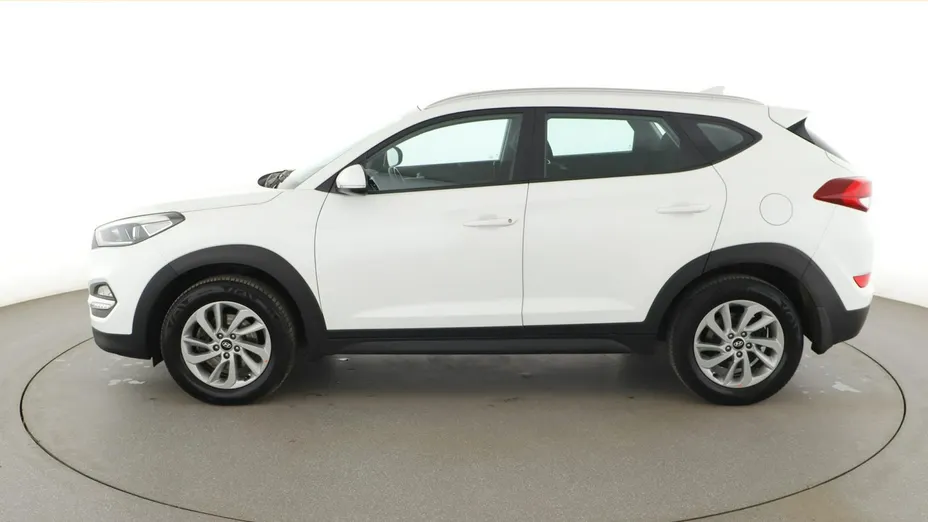 HYUNDAI Tucson -