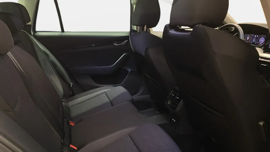 SKODA Octavia -