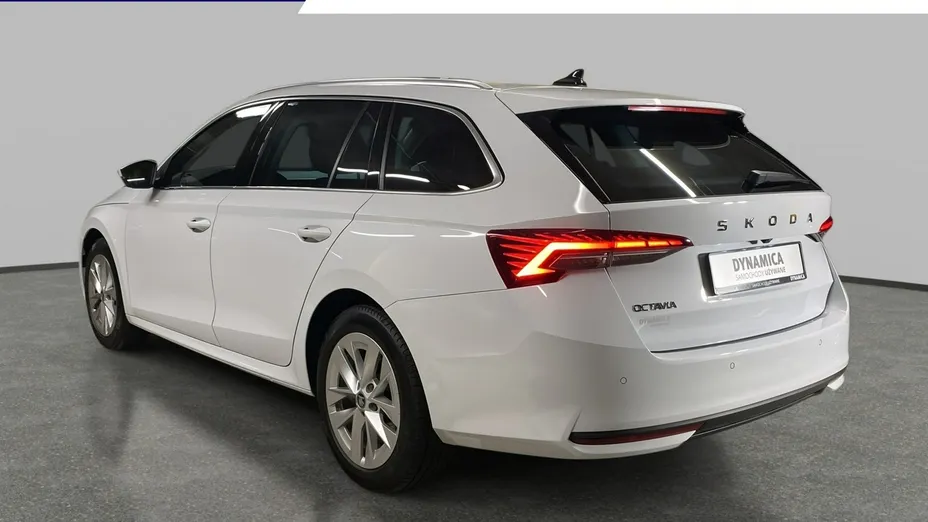 SKODA Octavia -