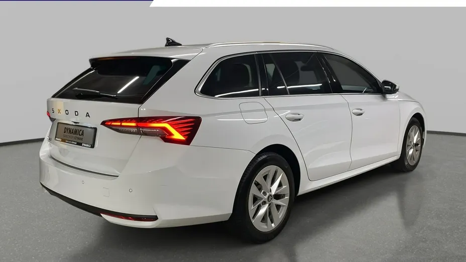 SKODA Octavia -