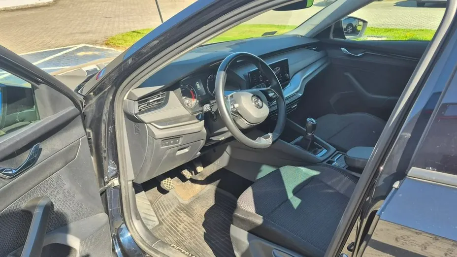 SKODA Octavia -