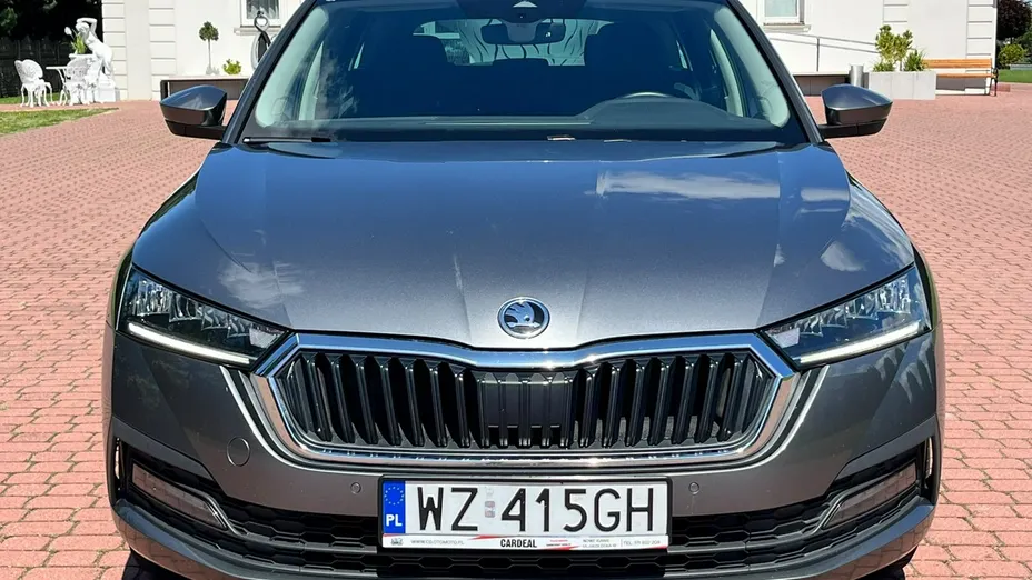 SKODA Octavia -