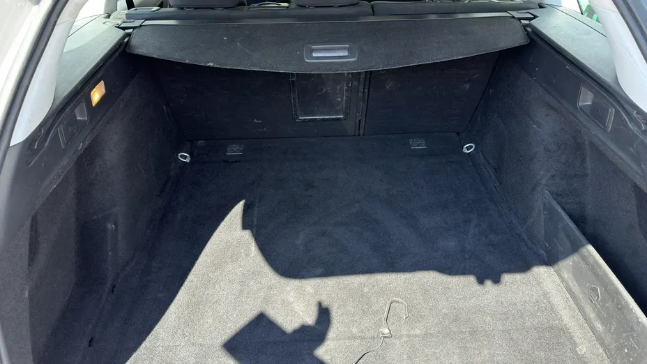 PEUGEOT 308 -