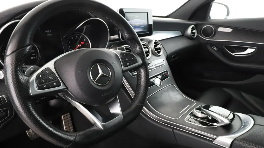 MERCEDES-BENZ C Klasa -