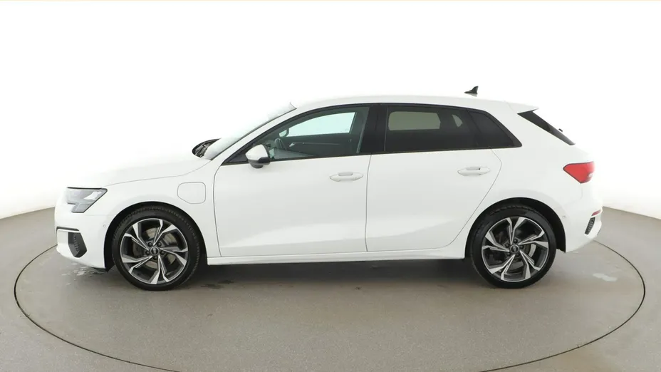 AUDI A3 -