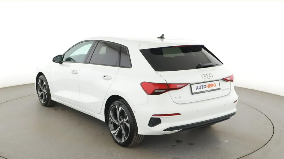 AUDI A3 -