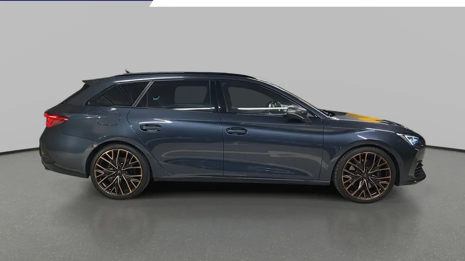 CUPRA Leon Sportstourer -