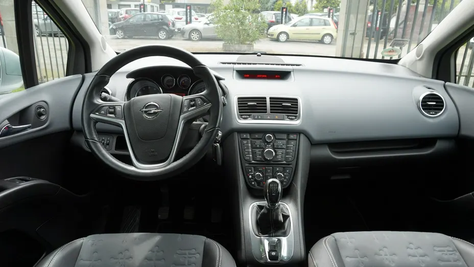 OPEL Meriva -