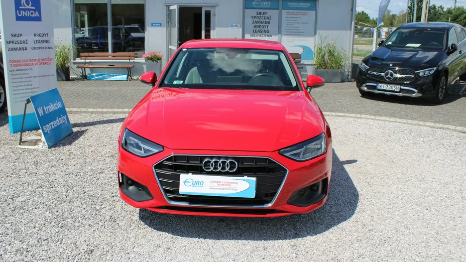 AUDI A4 -
