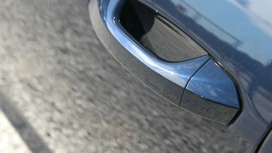 AUDI A6 -