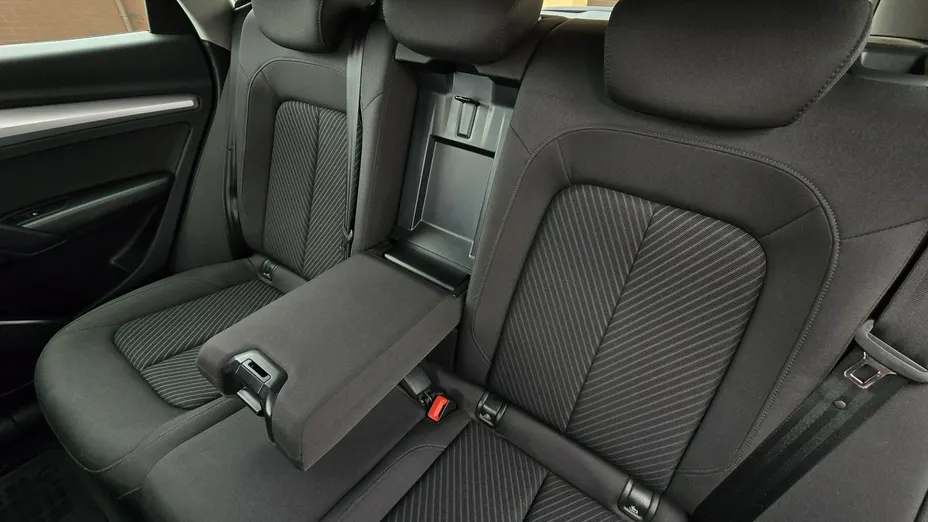 AUDI Q5 -