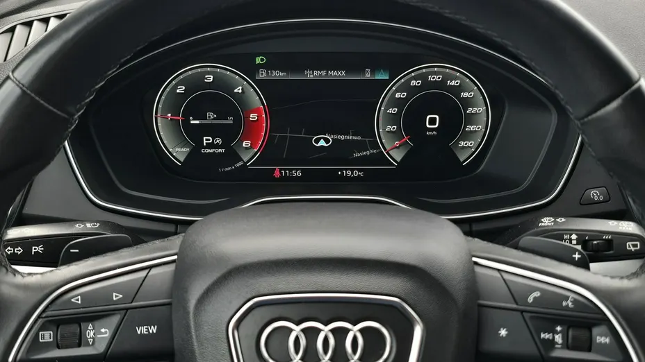 AUDI Q5 -