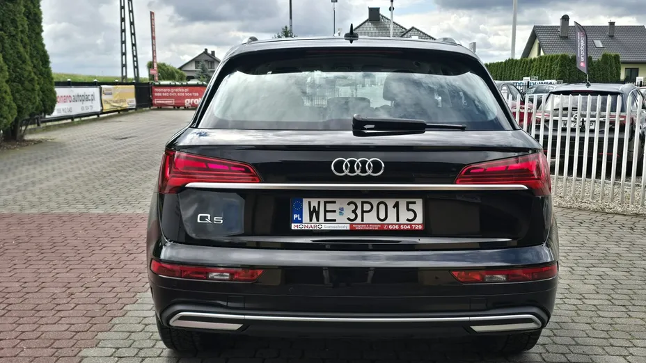 AUDI Q5 -