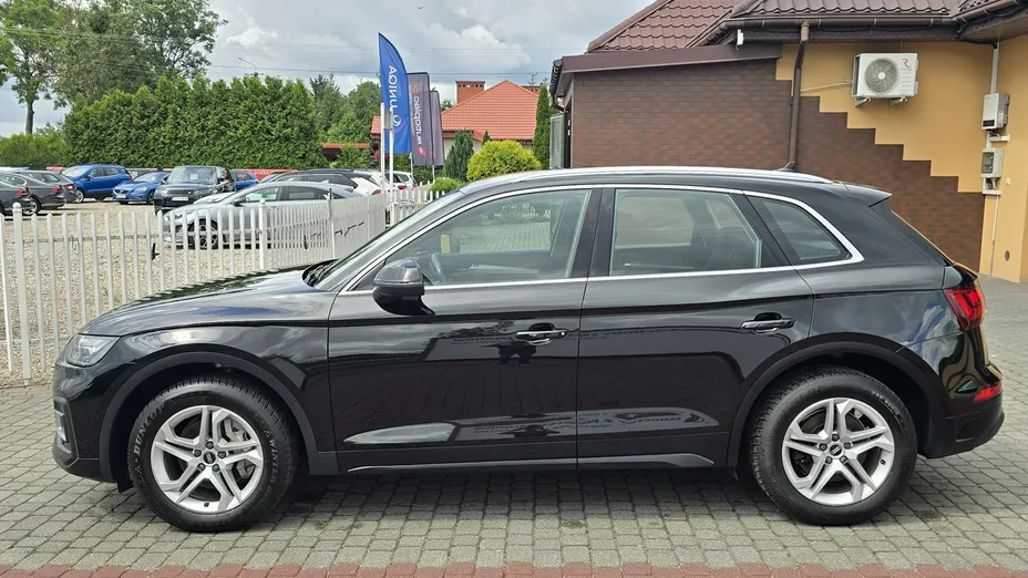 AUDI Q5 -