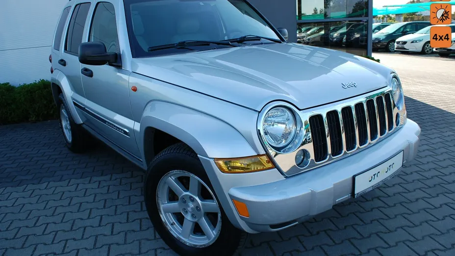 JEEP Cherokee -