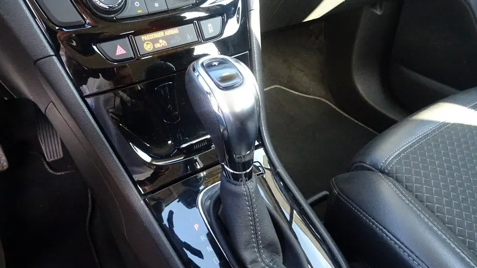 OPEL Mokka -