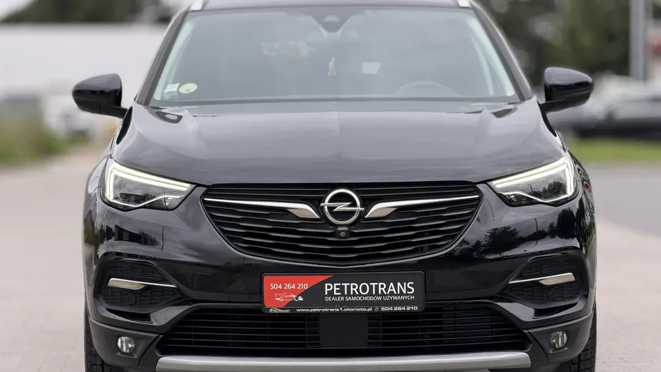 OPEL Grandland X -