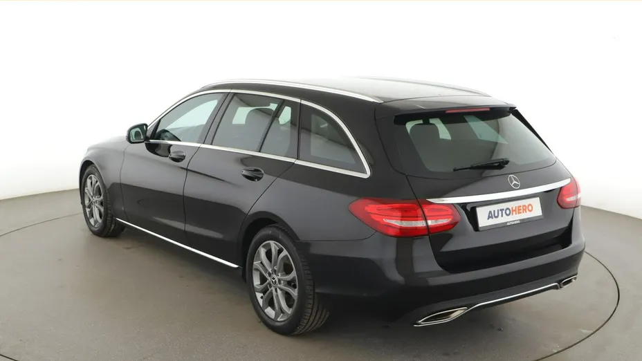 MERCEDES-BENZ C Klasa -