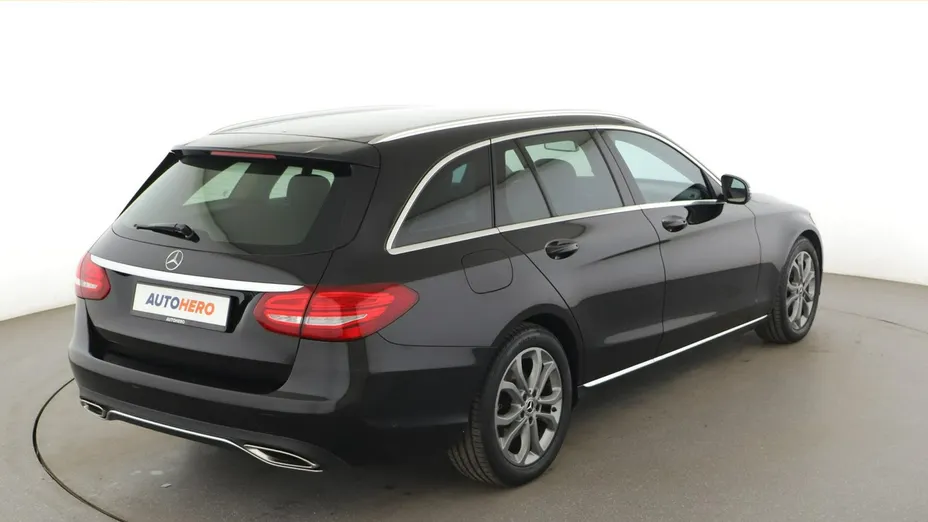 MERCEDES-BENZ C Klasa -