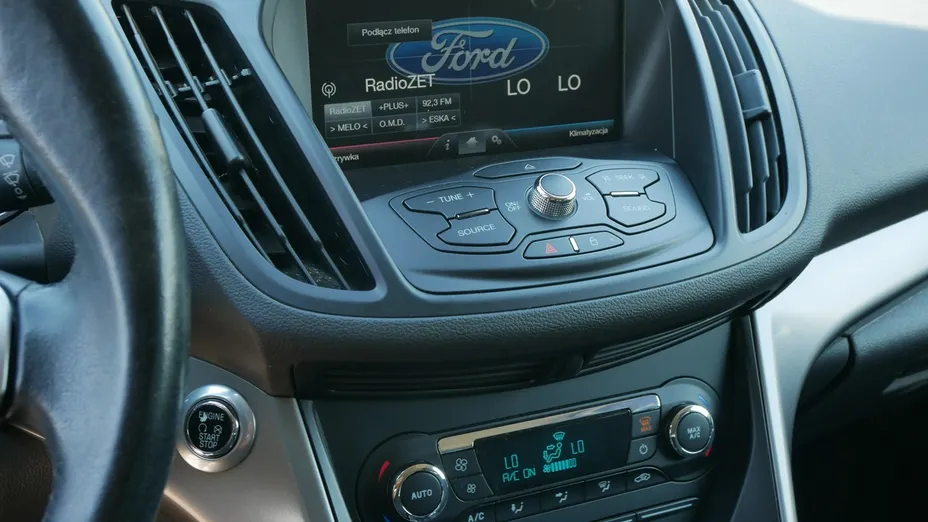 FORD Kuga -