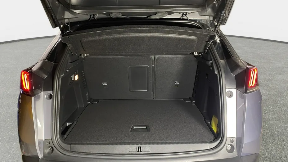 PEUGEOT 3008 -