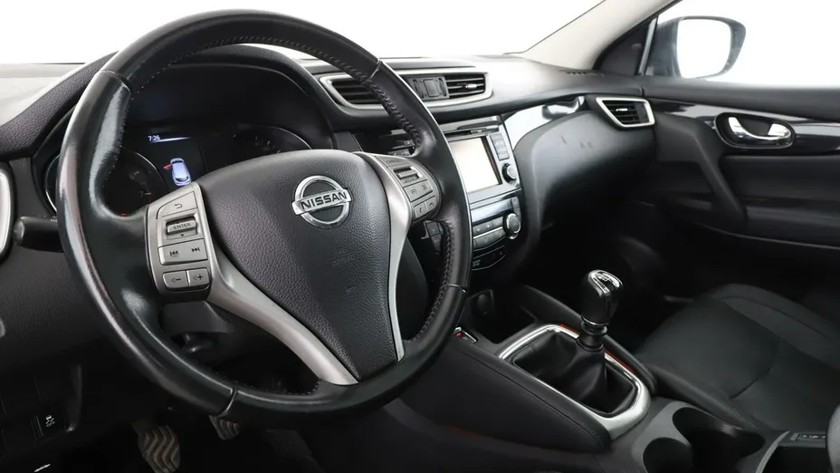 NISSAN Qashqai -