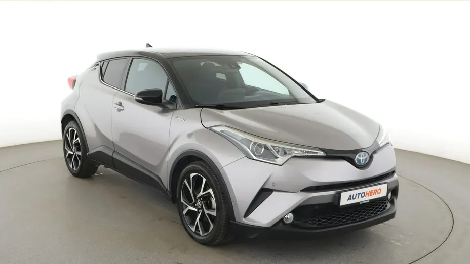 TOYOTA C-HR -
