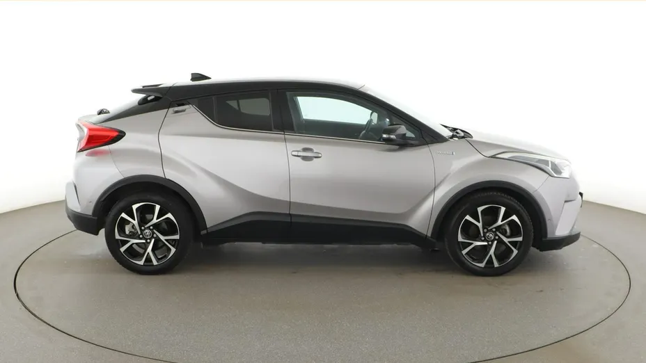 TOYOTA C-HR -
