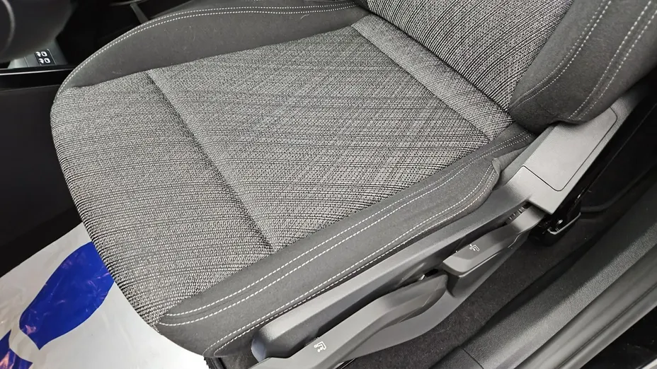 BMW iX1 -