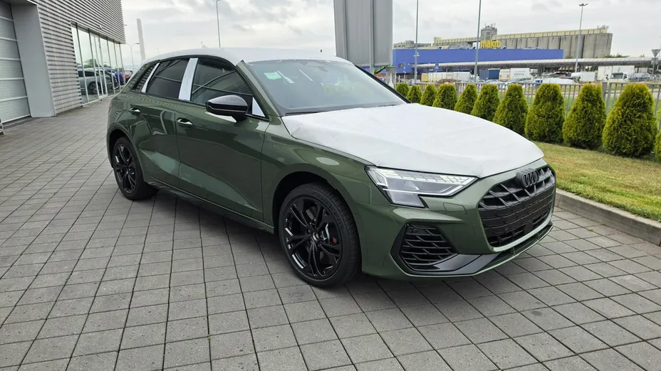 AUDI S3 Sportback -