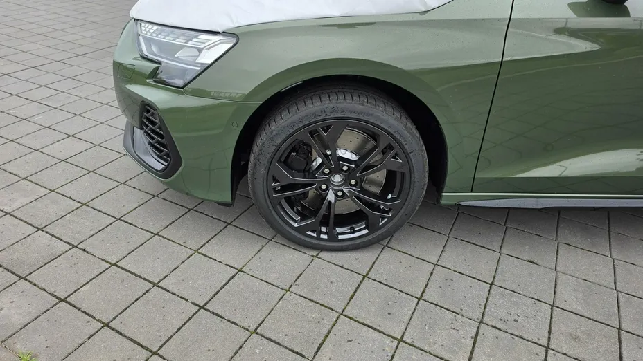 AUDI S3 Sportback -