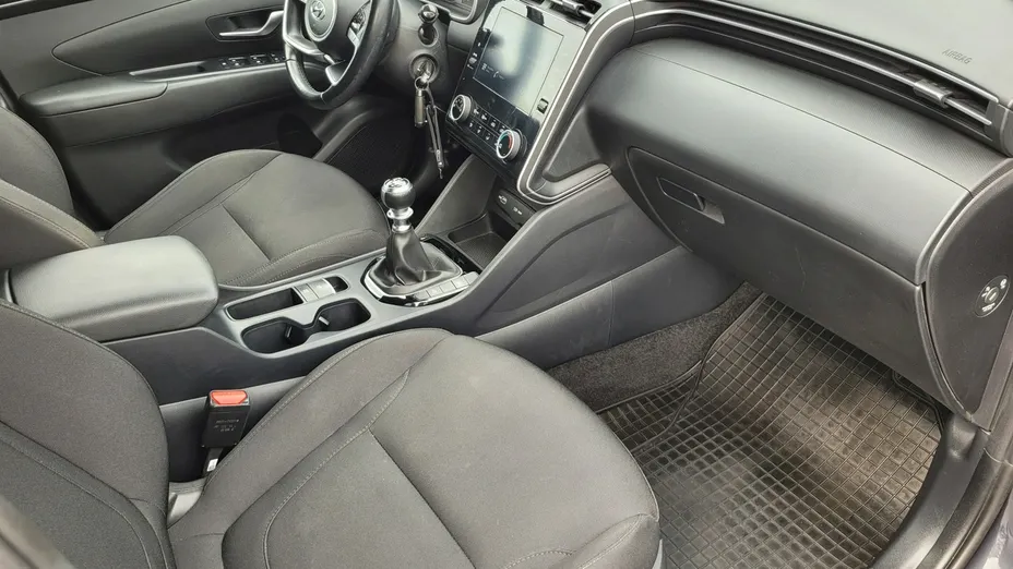 HYUNDAI Tucson -