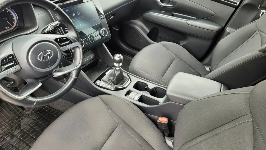 HYUNDAI Tucson -