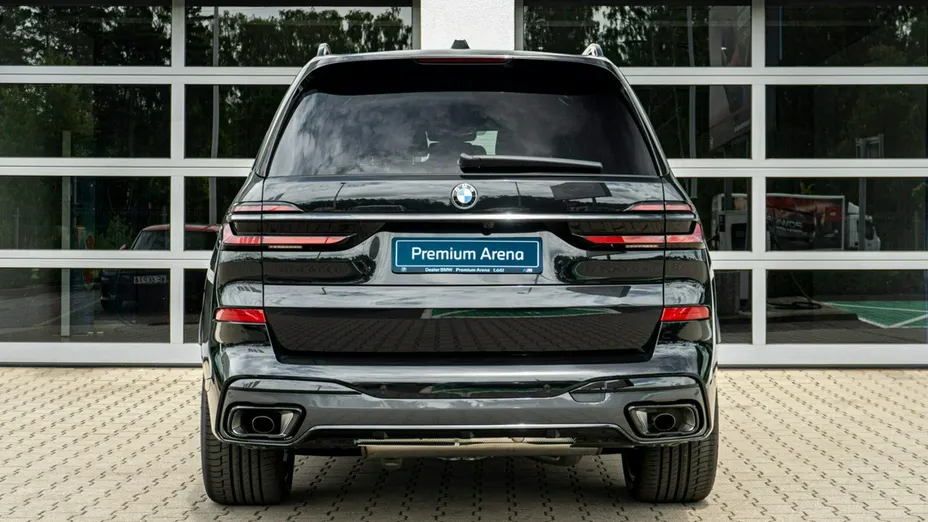 BMW X7 -