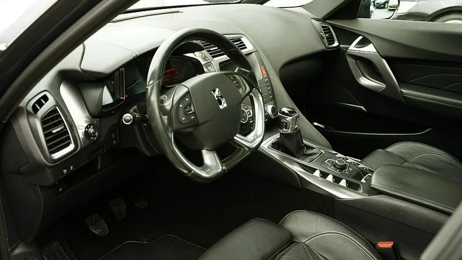 CITROEN DS5 -