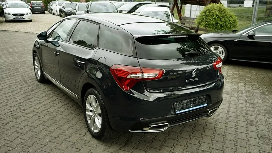 CITROEN DS5 -