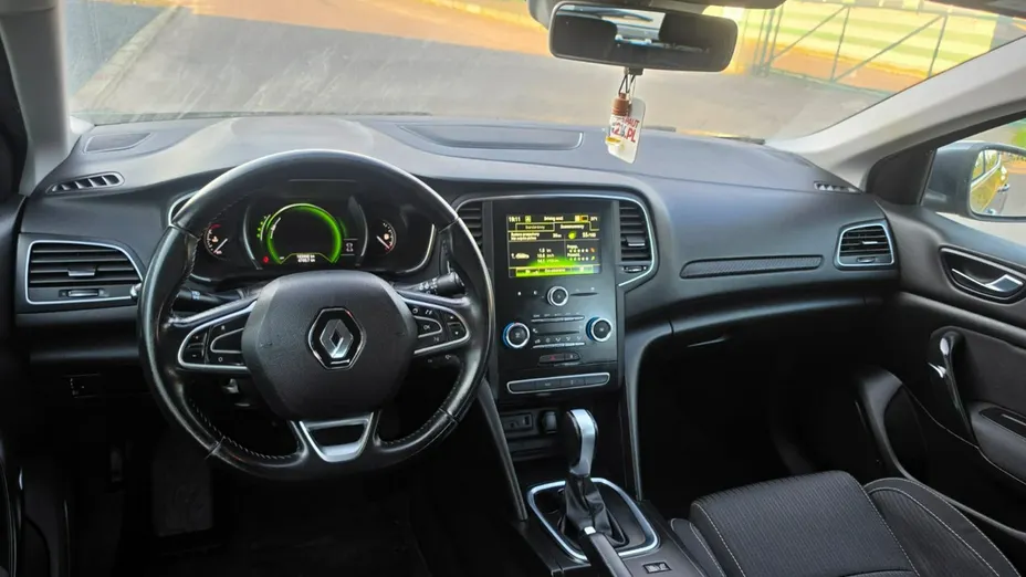 RENAULT Megane -