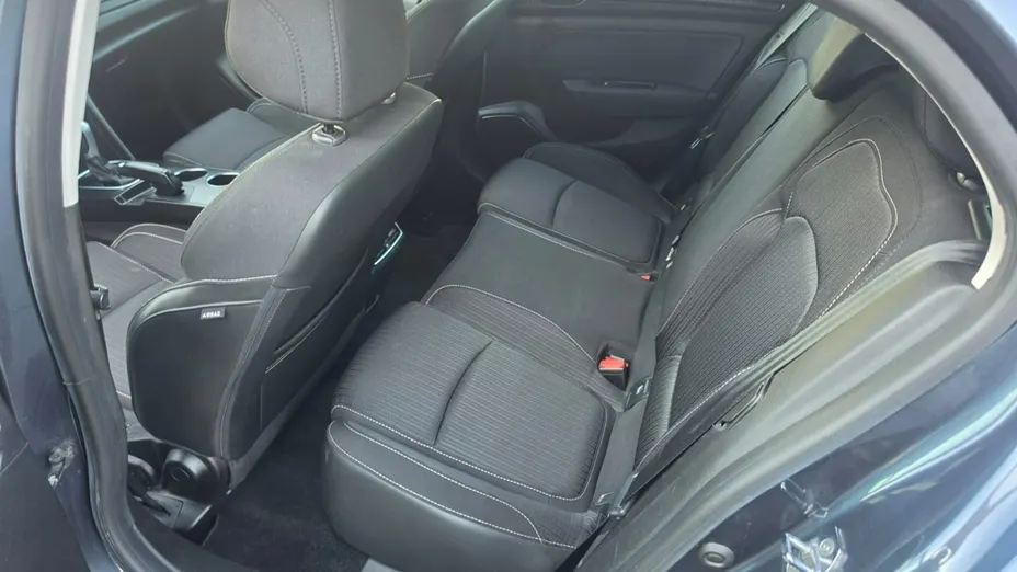 RENAULT Megane -