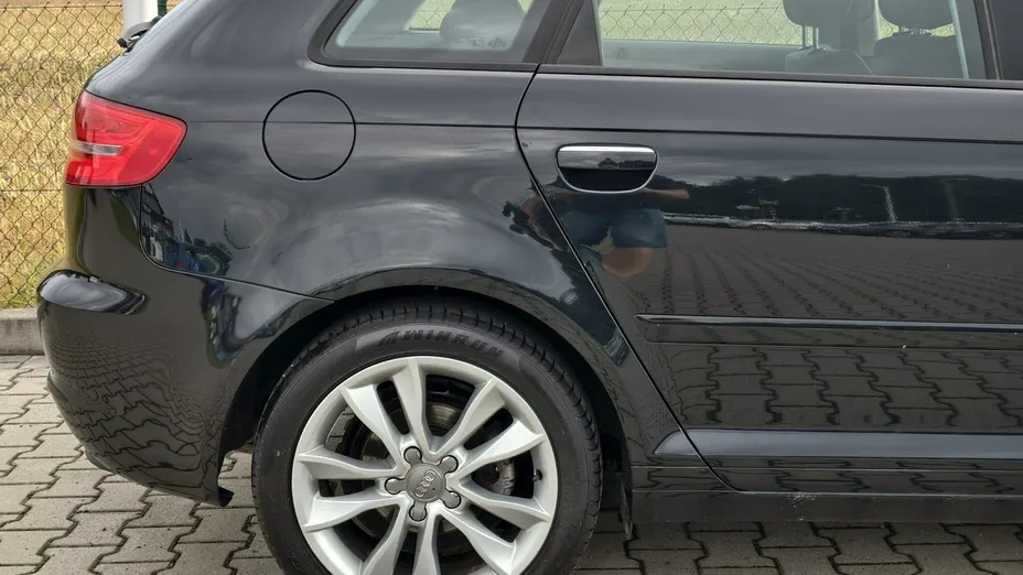 AUDI A3 Sportback -