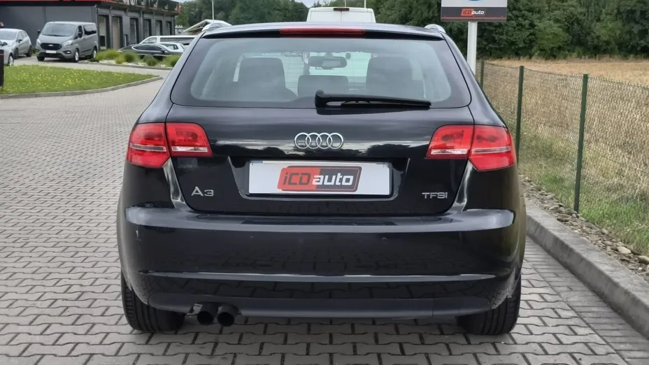 AUDI A3 Sportback -