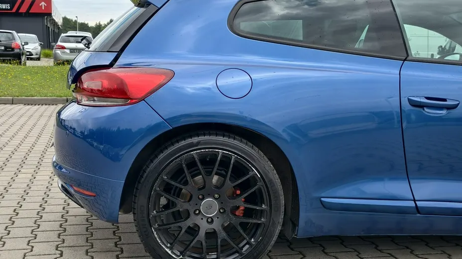 VOLKSWAGEN Scirocco -
