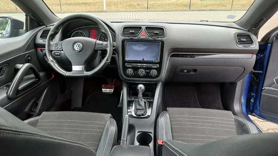 VOLKSWAGEN Scirocco -