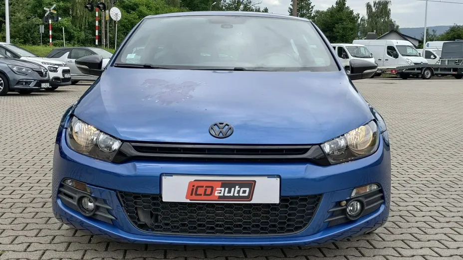 VOLKSWAGEN Scirocco -