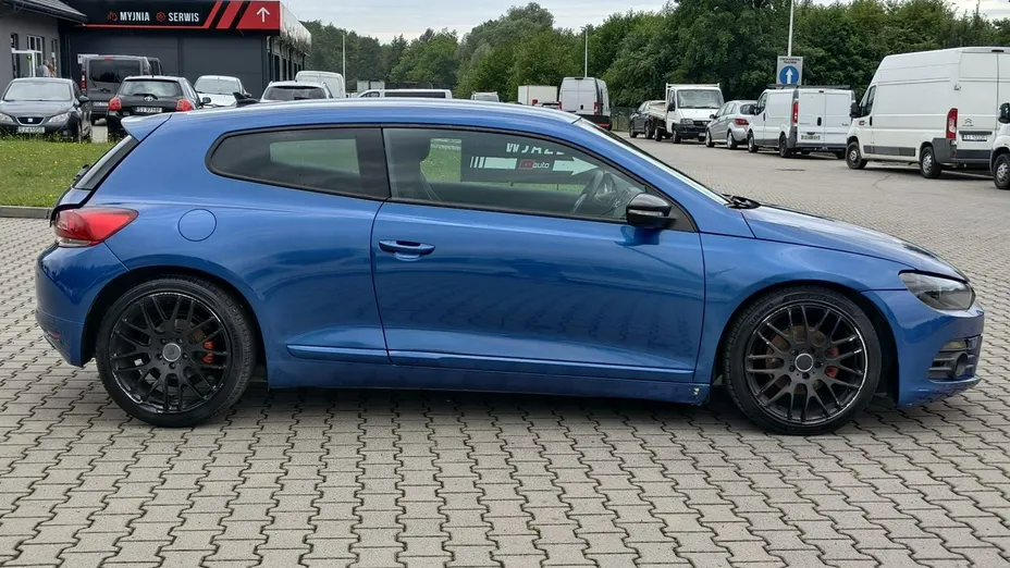 VOLKSWAGEN Scirocco -